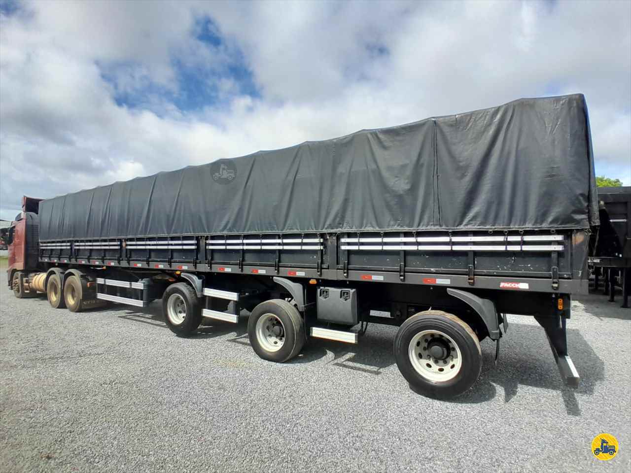 CARRETA SEMI-REBOQUE GRANELEIRO Rodozan Implementos Rodoviários - Librelato ITAPETININGA SÃO PAULO SP
